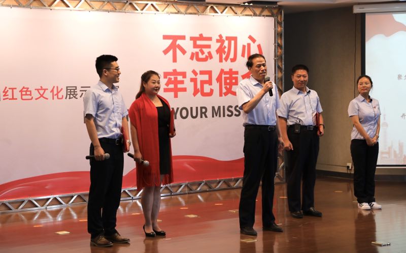 陕鼓集团综合能源事业部党支部演出的节目接地气，，，，，，受好评.jpg
